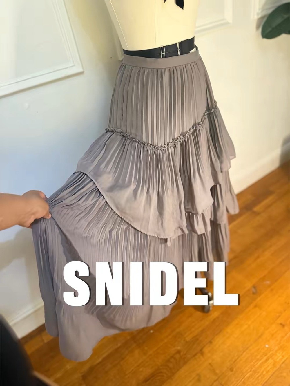 SNIDEL Taupe Pleated Tiered Maxi Skirt